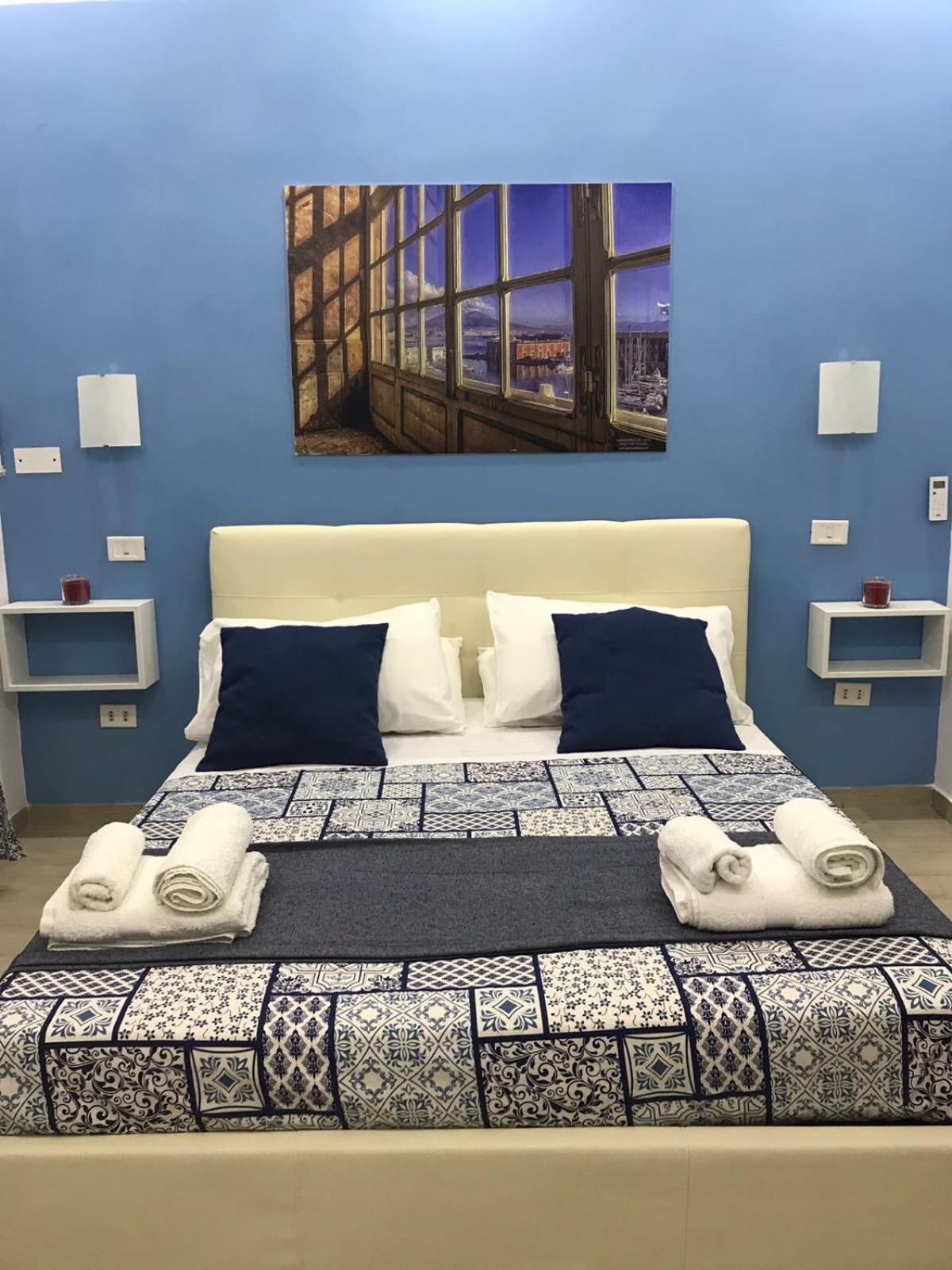 Bed and Breakfast Decumani Prestige à Naples Extérieur photo